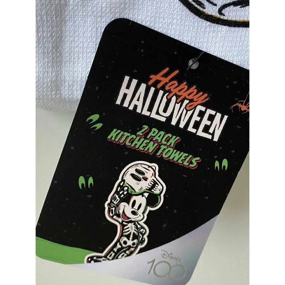 2 Pk Disney Halloween‎ Kitchen Towels Mickey Mouse Trick Treat Skeleton Costume